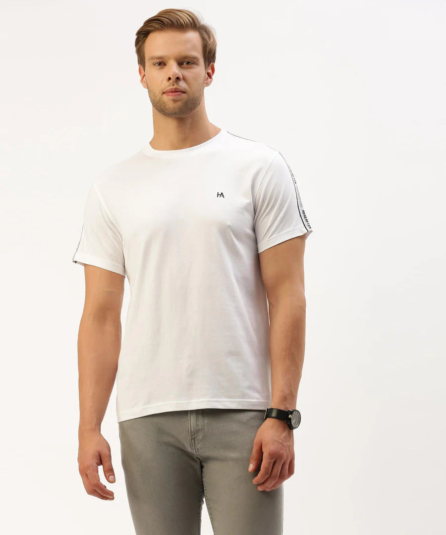 Men’s Pure White Solid Crew Neck T-Shirt – Clean Classic Everyday Essential