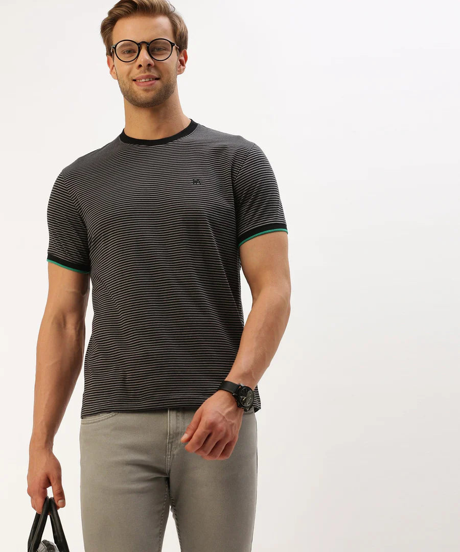 Men’s Black Striped Crew Neck T-Shirt – Sleek Contrast Everyday Essential