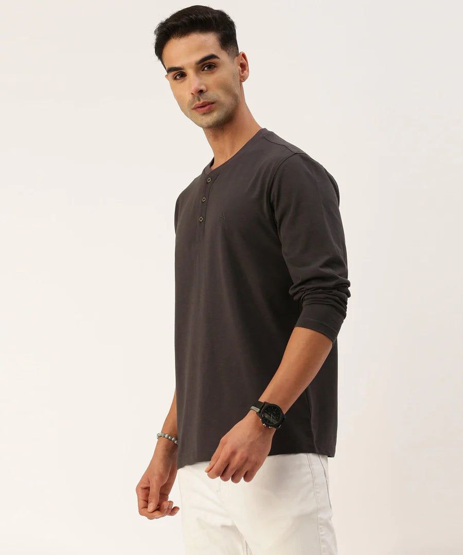 Men’s Dark Grey Solid Henley Neck T-Shirt – Modern Rugged Everyday Essential