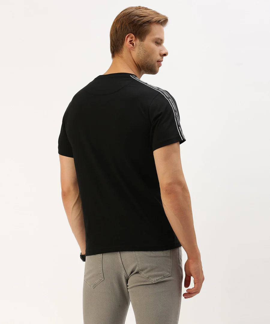 Men’s Jet Black Solid Crew Neck T-Shirt – Ultra Minimal Premium Everyday Essential