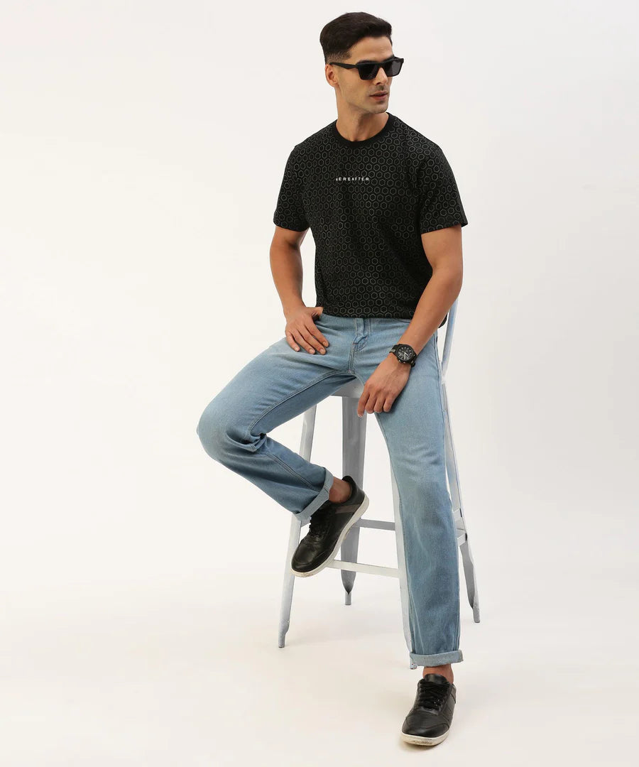 Men’s Jet Black Printed Crew Neck T-Shirt – Bold Detail Premium Casual Essential